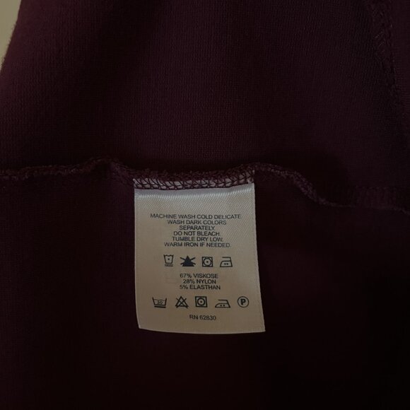 Lands End Dress Womens Sz 10 Ponte Knit Sleeveless Back Zip Sheath BURGUNDY WINE - Picture 5 of 5
